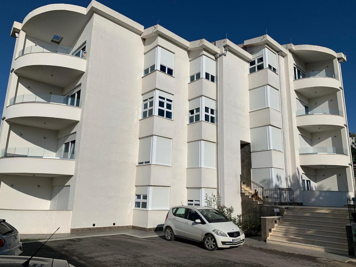 Apartments Bujkovic 바르 외부 사진